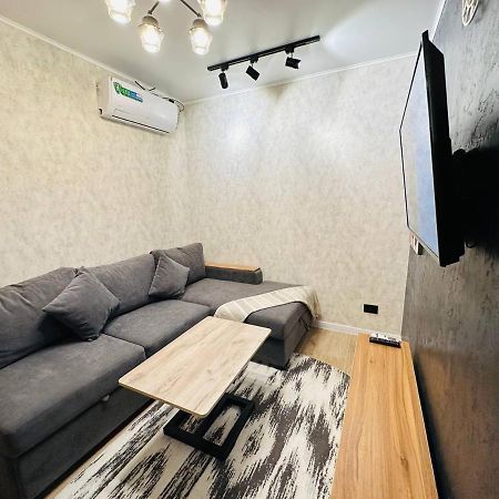 Yas 2 Apartment Samarkand Exteriér fotografie